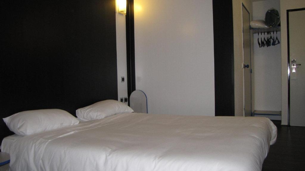 Comfort Hotel Poissy Technoparc Phòng bức ảnh